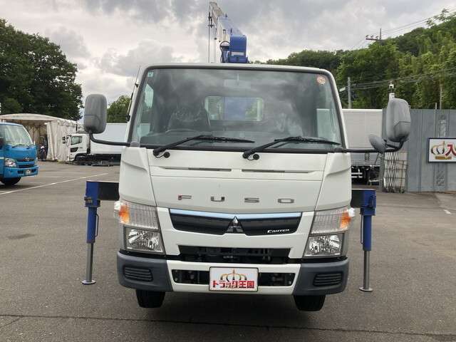 Mitsubishi Fuso Canter 6