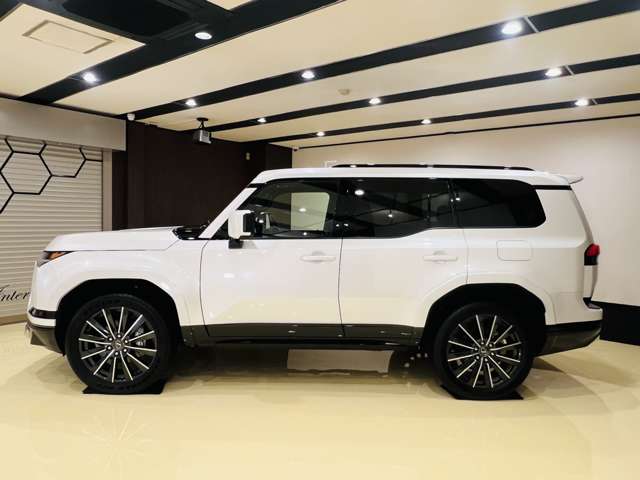 Lexus GX 6