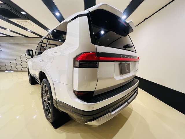 Lexus GX 8
