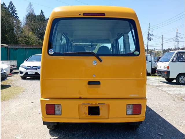 Suzuki Every 9
