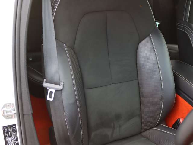 Volvo XC40 9
