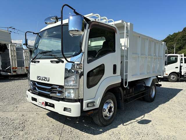 Isuzu Forward 9
