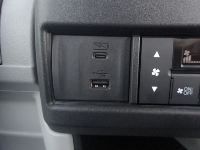 Honda N-VAN e: 11