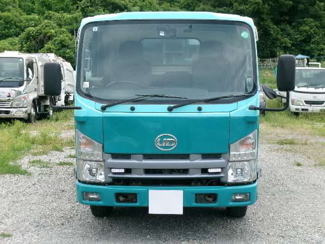 UD Trucks Condor 2