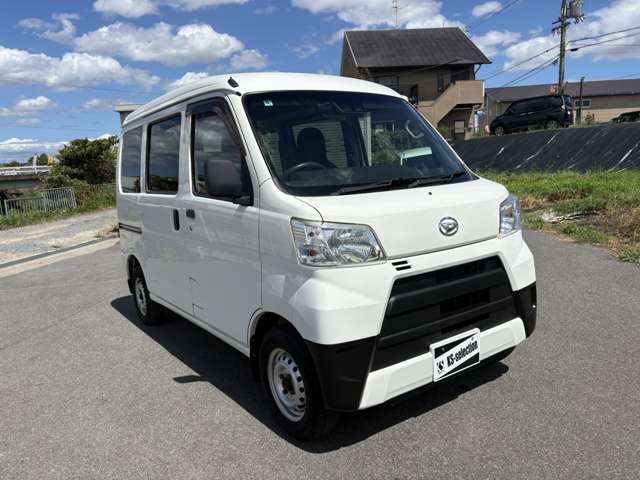 Daihatsu Hijet Cargo 10
