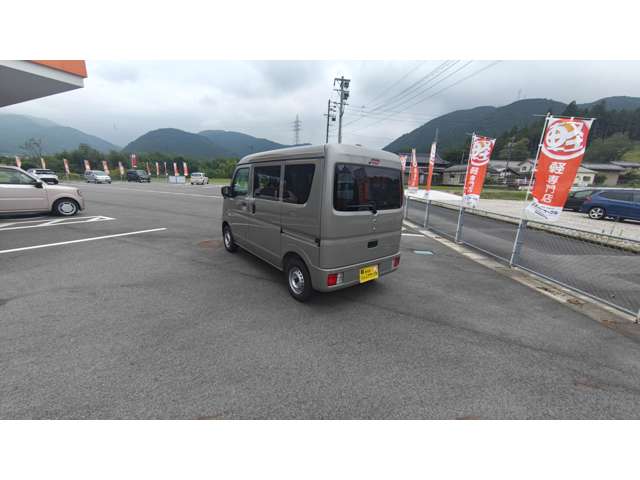 Suzuki Every 11