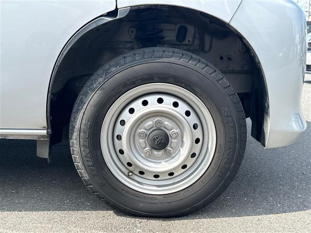 Toyota Town Ace Van 8