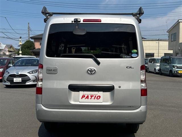 Toyota Town Ace Van 10