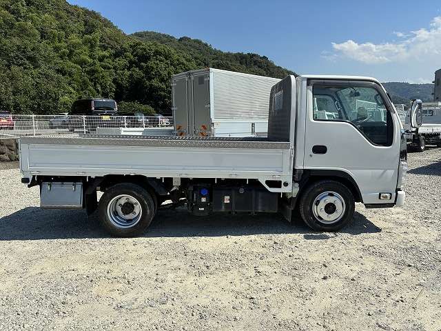 Isuzu Elf 5