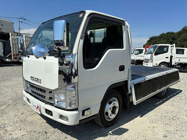 Isuzu Elf 9