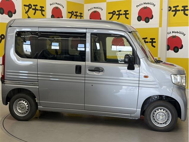 Honda N-VAN 11