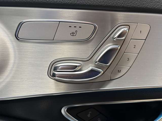 Mercedes-Benz GLC 8