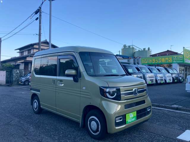 Honda N-VAN 12