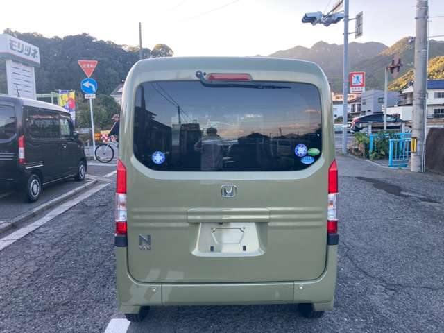 Honda N-VAN 9