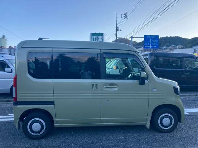 Honda N-VAN 10