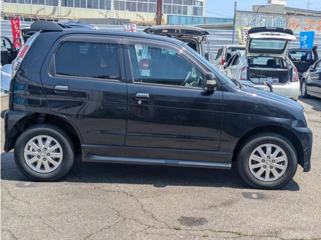 Daihatsu Terios Kid 9