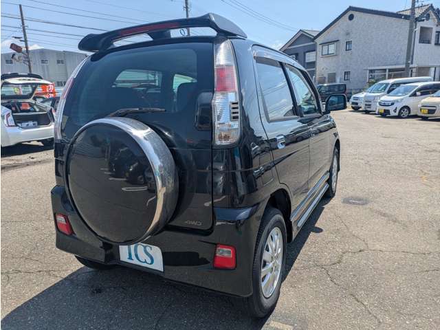 Daihatsu Terios Kid 10