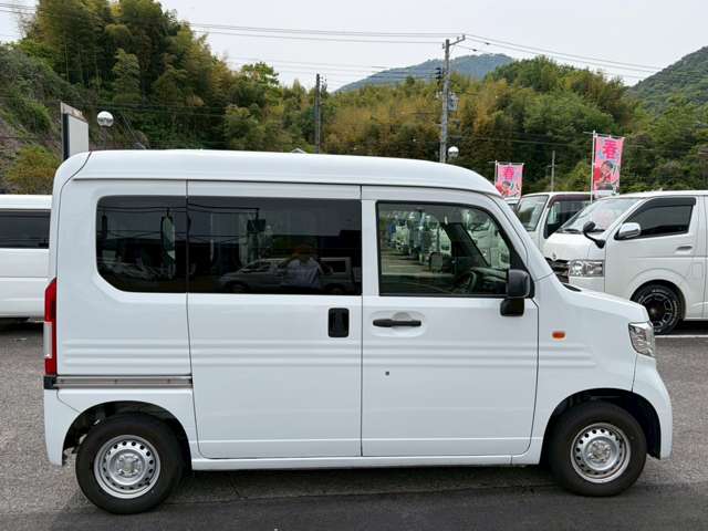 Honda N-VAN 11