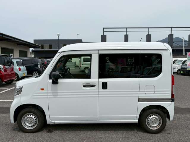 Honda N-VAN 12