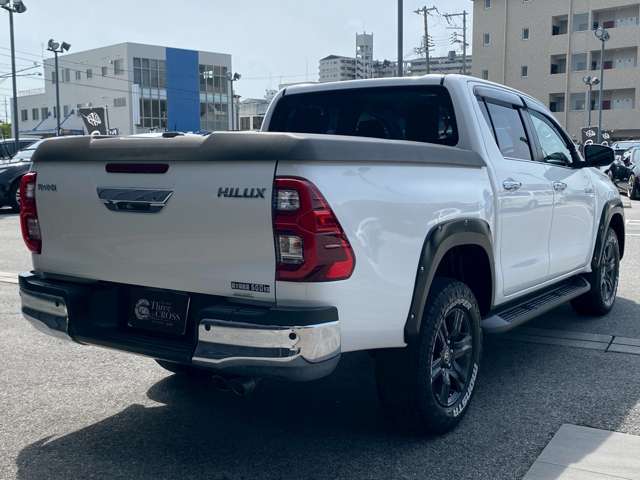 Toyota Hilux 12