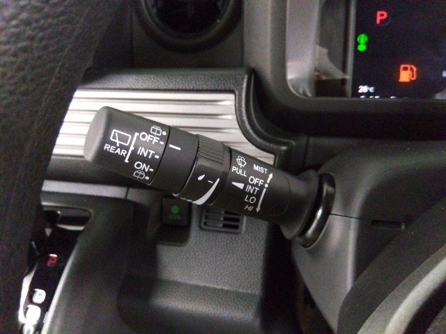 Honda N-VAN 10