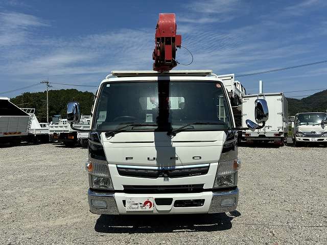 Mitsubishi Fuso Canter 2