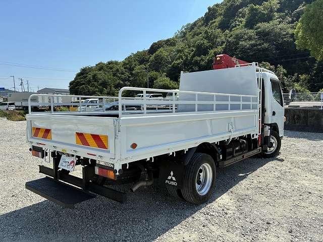 Mitsubishi Fuso Canter 8