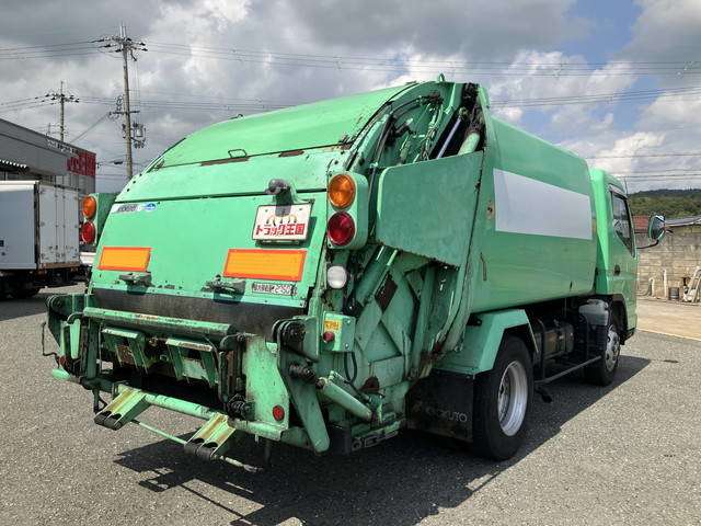 Mitsubishi Fuso Canter 2