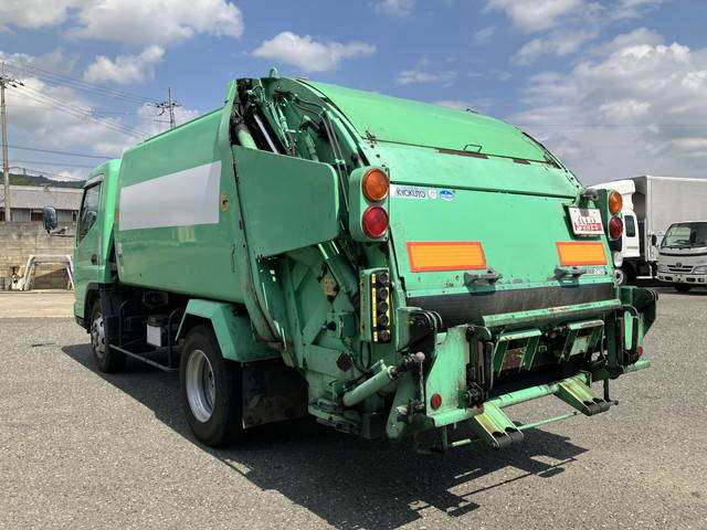 Mitsubishi Fuso Canter 3