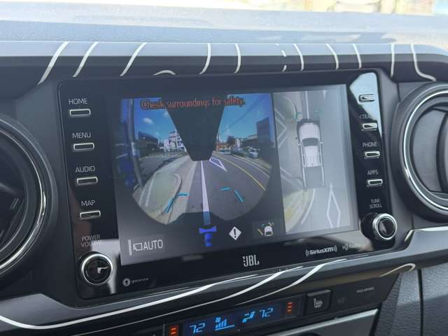 Toyota Tacoma 9