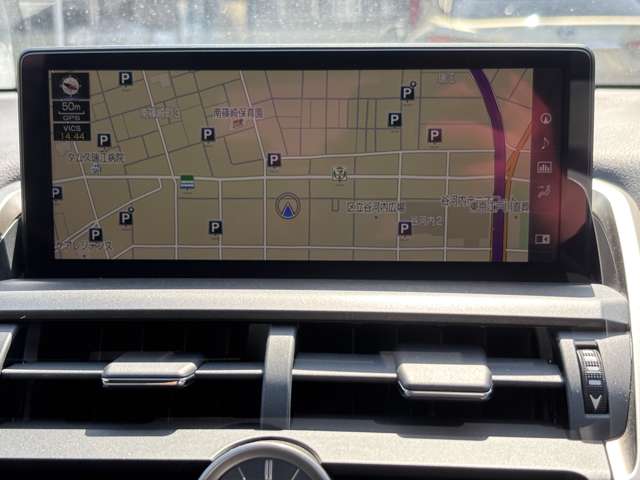 Lexus NX 6