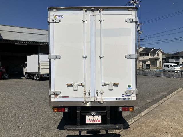 Mitsubishi Fuso Canter 11