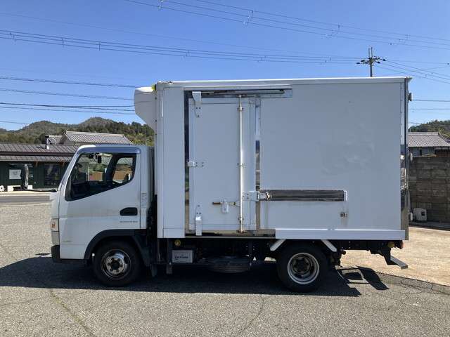Mitsubishi Fuso Canter 4