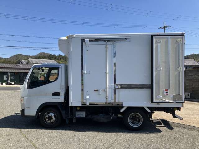 Mitsubishi Fuso Canter 7