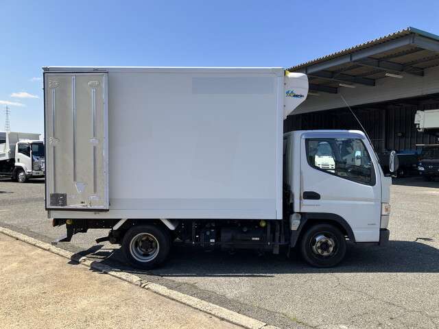 Mitsubishi Fuso Canter 8