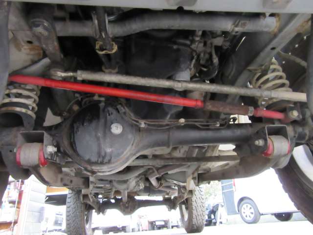 Suzuki Jimny 12