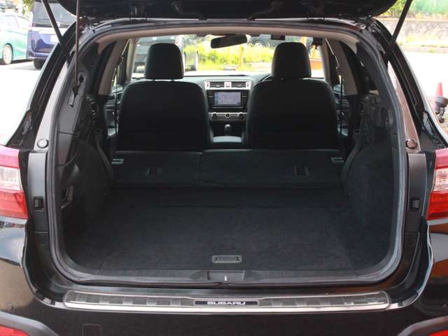 Subaru Legacy Outback 12