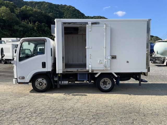 Isuzu Elf 5