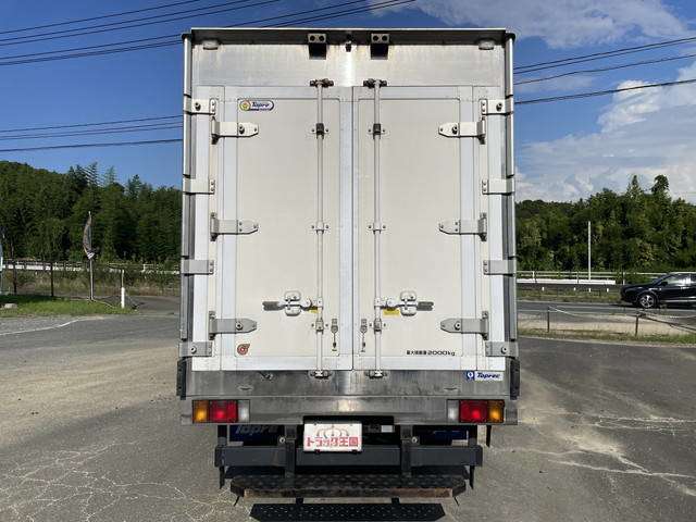 Isuzu Elf 10