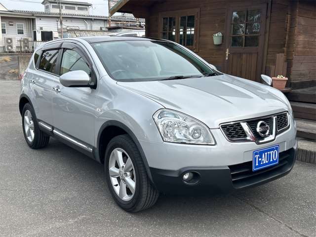 Nissan Dualis 5