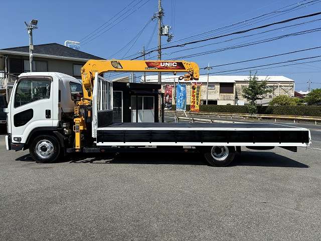 Isuzu Forward 11