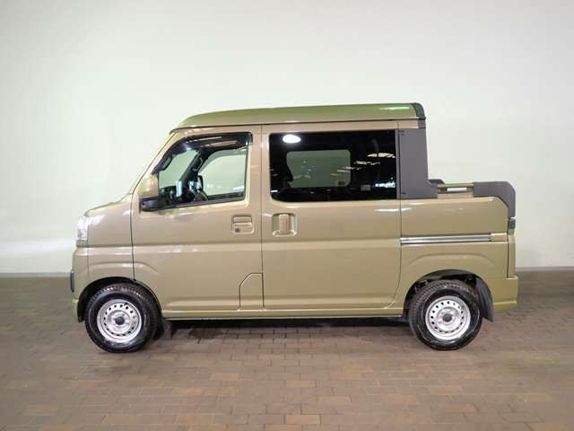 Daihatsu Hijet Deck Van 12
