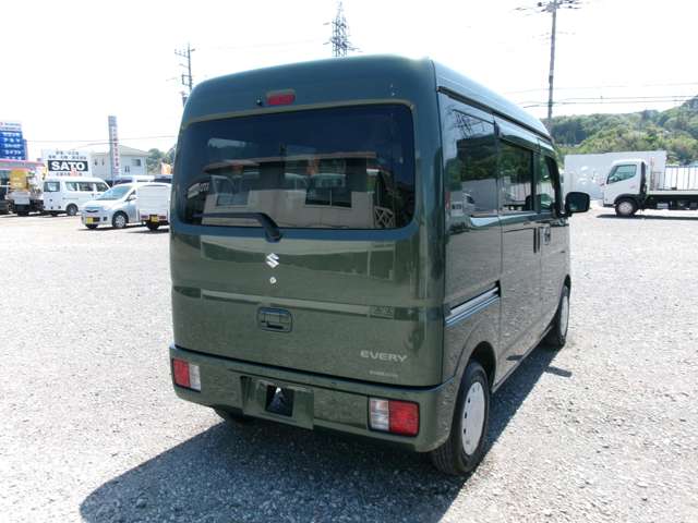 Suzuki Every 7