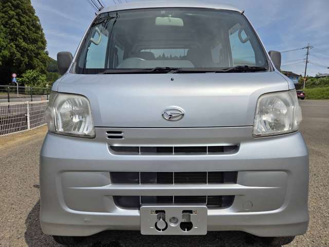 Daihatsu Hijet Deck Van 3