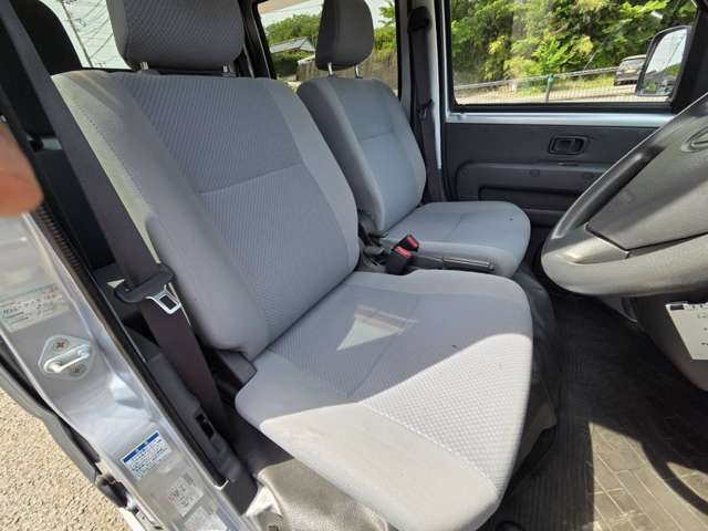 Daihatsu Hijet Deck Van 5