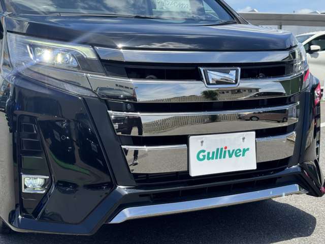 Toyota Noah 12