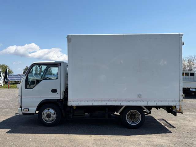 Isuzu Elf 5