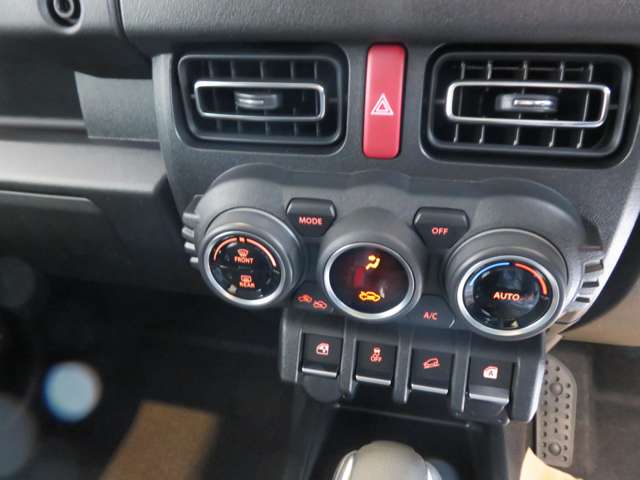 Suzuki Jimny 11