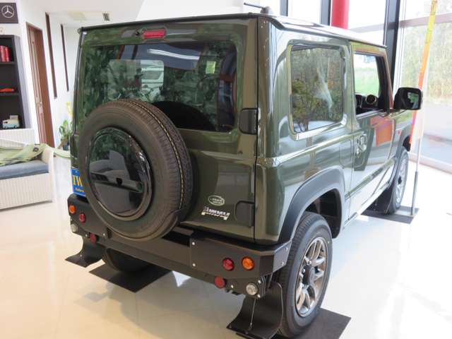 Suzuki Jimny 4