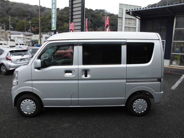 Nissan NV100 Clipper 5